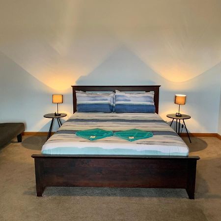 Bee'S Place - 3 Bedroom Home On 10 Acres Of Land With Distant Ocean Views Emu Bay Exterior foto